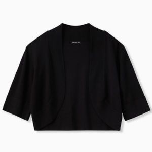 Torrid Plus Size Woman’s Black Shrug 4X NWOT